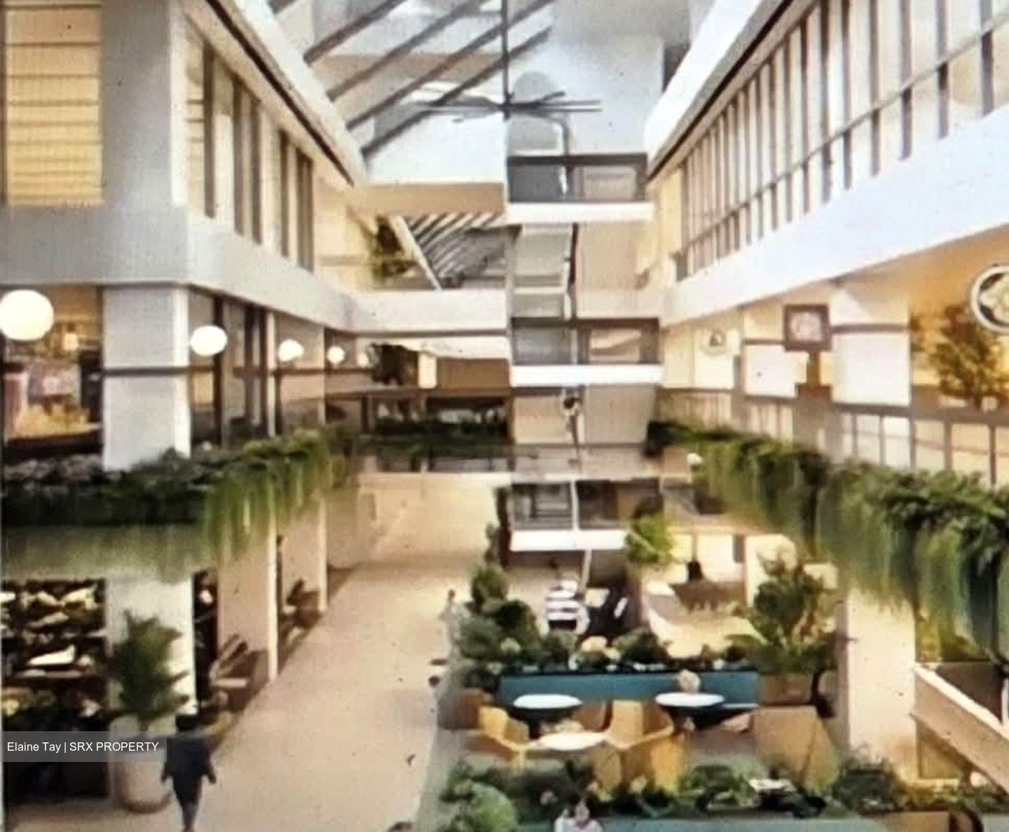 Golden Mile Complex (D7), Retail #597129151